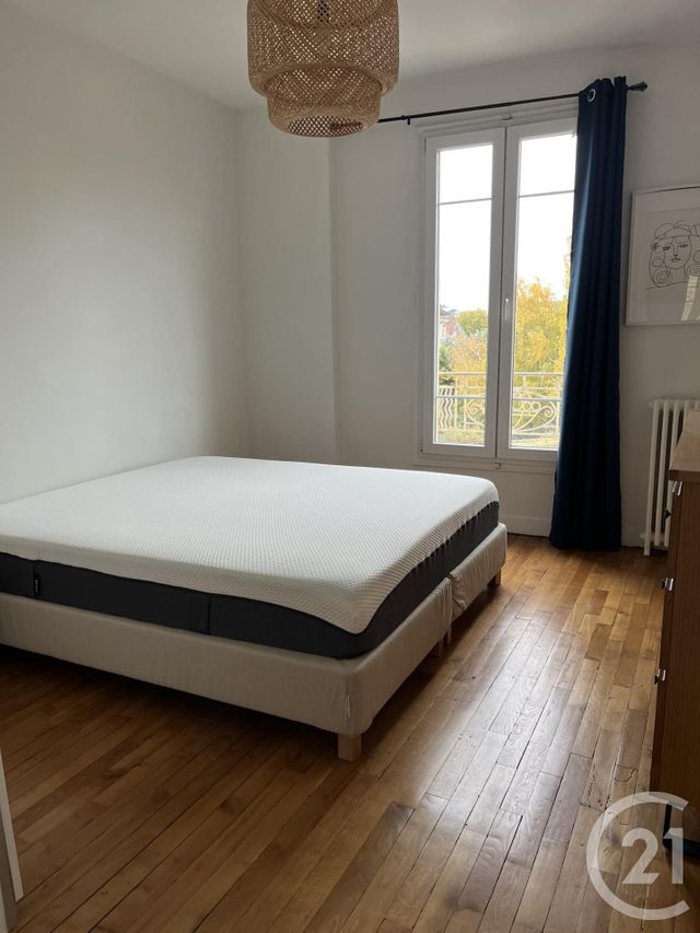 Appartement F4 &agrave; louer - 4 pi&egrave;ces - 81,37 m2 - La Varenne St Hilaire - 94 - ILE-DE-FRANCE