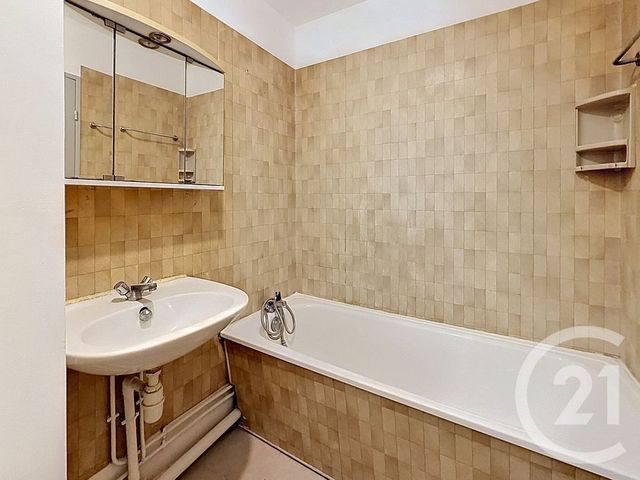 Appartement F2 &agrave; vendre - 2 pi&egrave;ces - 54 m2 - Chennevieres Sur Marne - 94 - ILE-DE-FRANCE