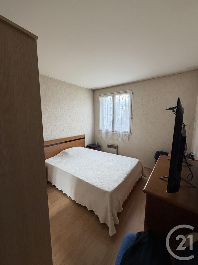 Appartement F2 &agrave; vendre - 2 pi&egrave;ces - 54 m2 - Chennevieres Sur Marne - 94 - ILE-DE-FRANCE