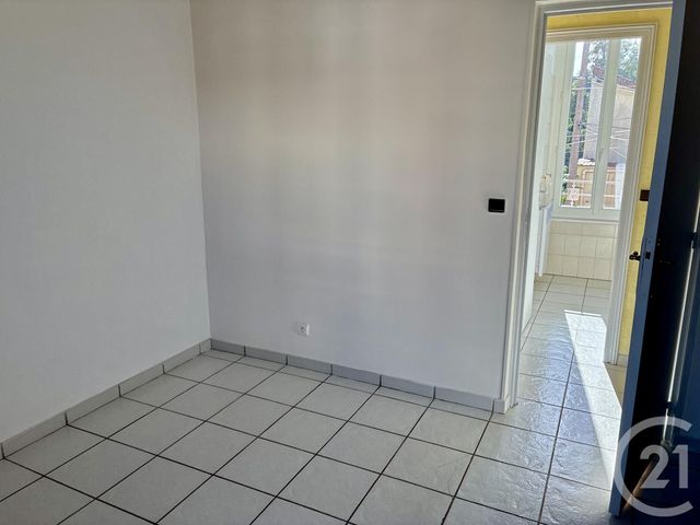 Appartement F2 &agrave; louer - 2 pi&egrave;ces - 25 m2 - Maisons Alfort - 94 - ILE-DE-FRANCE