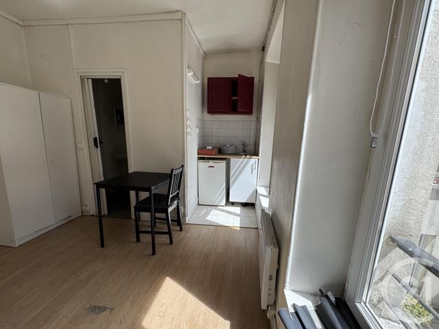 Appartement Chambre &agrave; vendre - 1 pi&egrave;ce - 12,68 m2 - Paris - 75019 - ILE-DE-FRANCE