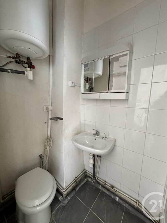 Appartement Chambre &agrave; vendre - 1 pi&egrave;ce - 12,68 m2 - Paris - 75019 - ILE-DE-FRANCE