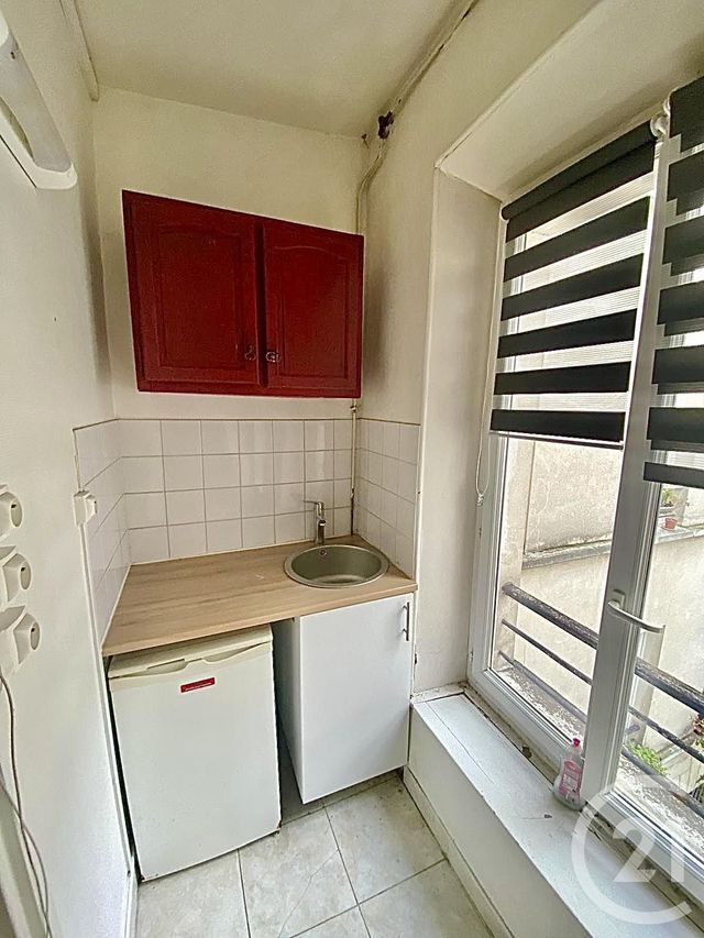 Appartement Chambre &agrave; vendre - 1 pi&egrave;ce - 12,68 m2 - Paris - 75019 - ILE-DE-FRANCE