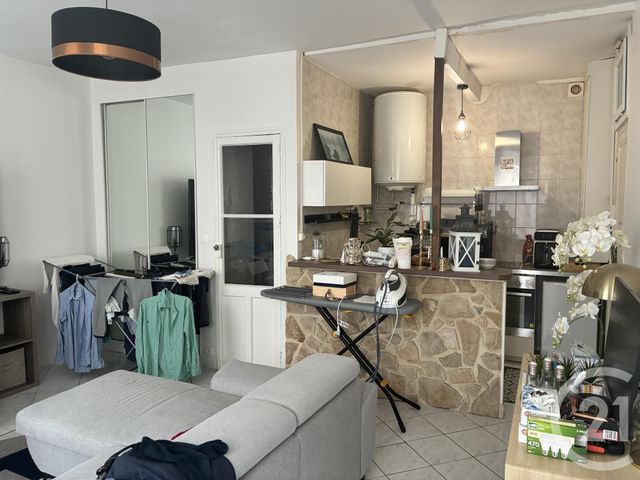 Appartement Studio &agrave; louer - 1 pi&egrave;ce - 28,45 m2 - Boissy St Leger - 94 - ILE-DE-FRANCE
