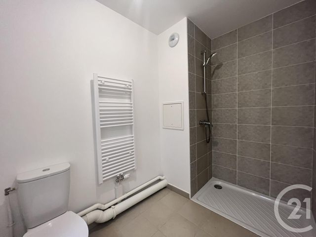 Appartement F2 &agrave; louer - 2 pi&egrave;ces - 42,04 m2 - Sucy En Brie - 94 - ILE-DE-FRANCE
