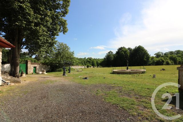 Maison à vendre - 9 pièces - 220 m2 - Mauperthuis - 77 - ILE-DE-FRANCE