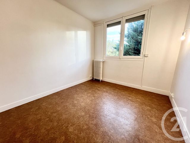 Appartement T3 à vendre - 4 pièces - 63,90 m2 - Coulommiers - 77 - ILE-DE-FRANCE