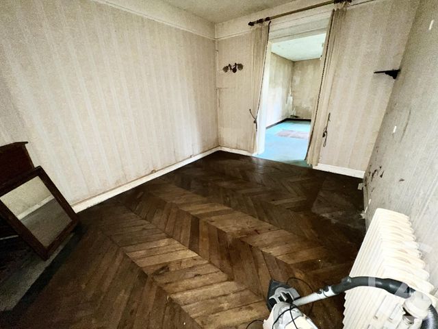 Appartement F4 à vendre - 4 pièces - 88 m2 - Coulommiers - 77 - ILE-DE-FRANCE