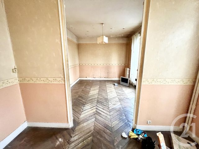 Appartement F4 à vendre - 4 pièces - 88 m2 - Coulommiers - 77 - ILE-DE-FRANCE