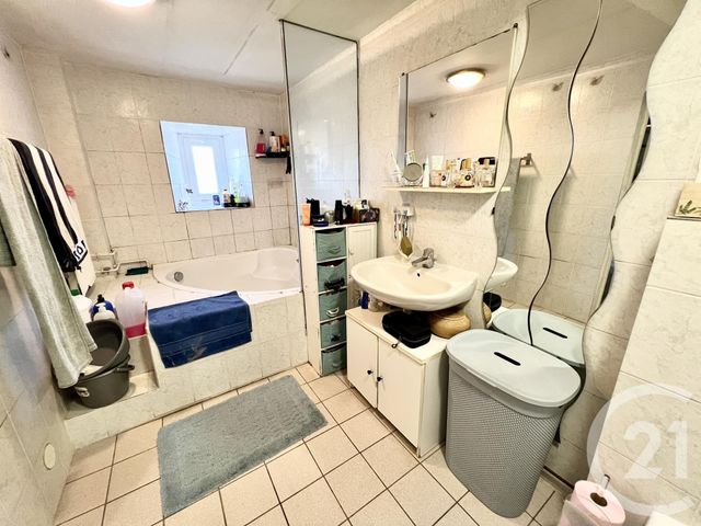 Maison à vendre - 5 pièces - 95,26 m2 - Jouy Sur Morin - 77 - ILE-DE-FRANCE