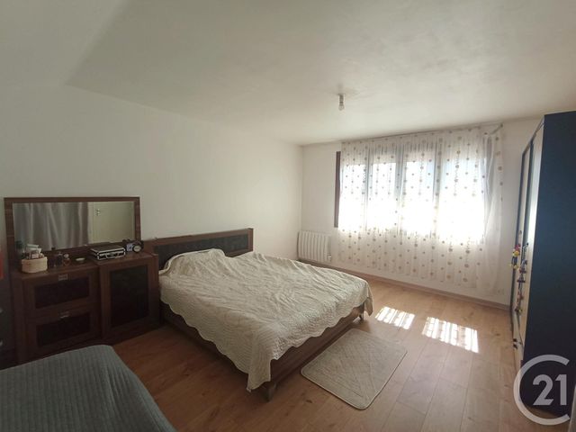 Maison à vendre - 9 pièces - 225 m2 - Coulommiers - 77 - ILE-DE-FRANCE