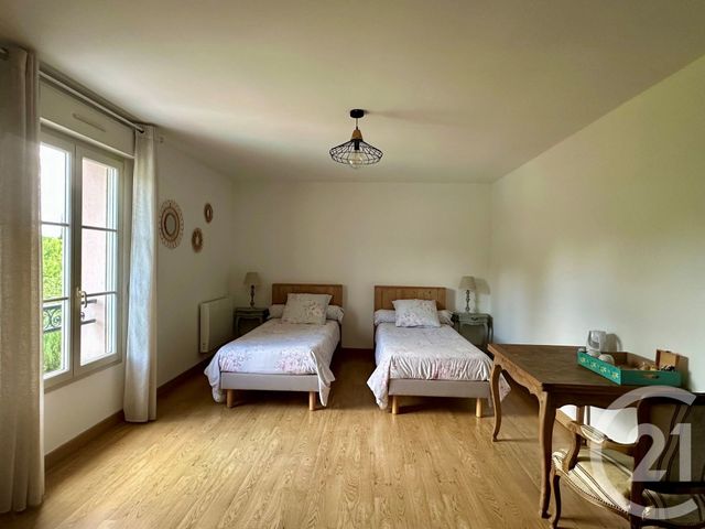 Maison à vendre - 8 pièces - 218 m2 - St Augustin - 77 - ILE-DE-FRANCE