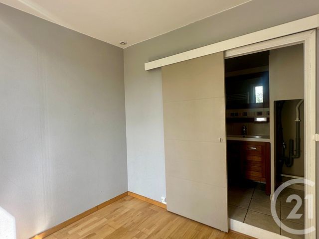 Appartement F3 à vendre - 3 pièces - 45,27 m2 - La Ferte Sous Jouarre - 77 - ILE-DE-FRANCE