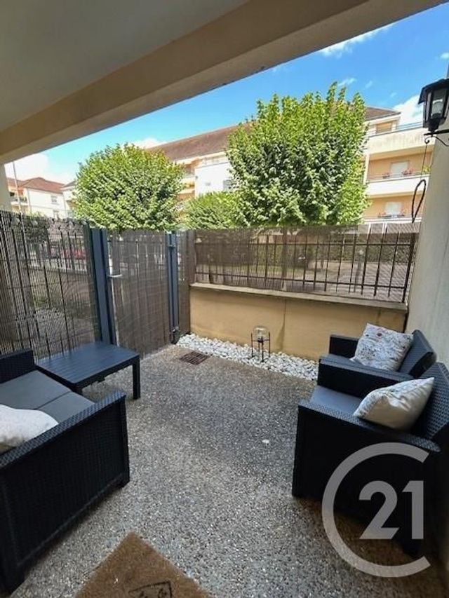 Appartement F2 à louer - 2 pièces - 40,06 m2 - Coulommiers - 77 - ILE-DE-FRANCE
