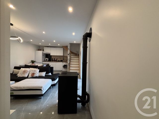 Maison &agrave; louer - 3 pi&egrave;ces - 39,50 m2 - Coulommiers - 77 - ILE-DE-FRANCE