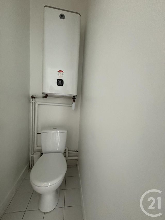 Appartement F3 &agrave; louer - 3 pi&egrave;ces - 72,84 m2 - Coulommiers - 77 - ILE-DE-FRANCE
