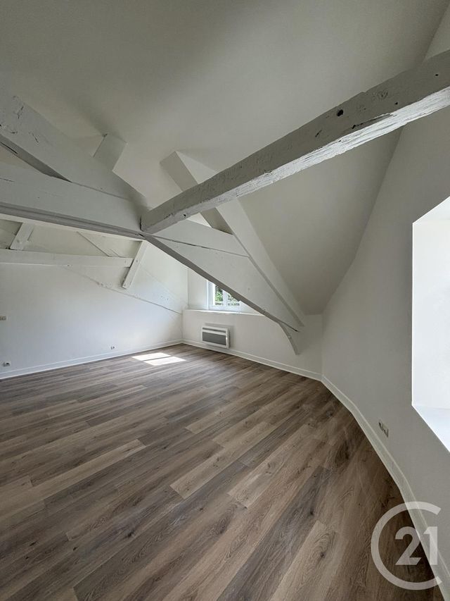 Appartement F3 &agrave; louer - 3 pi&egrave;ces - 72,84 m2 - Coulommiers - 77 - ILE-DE-FRANCE