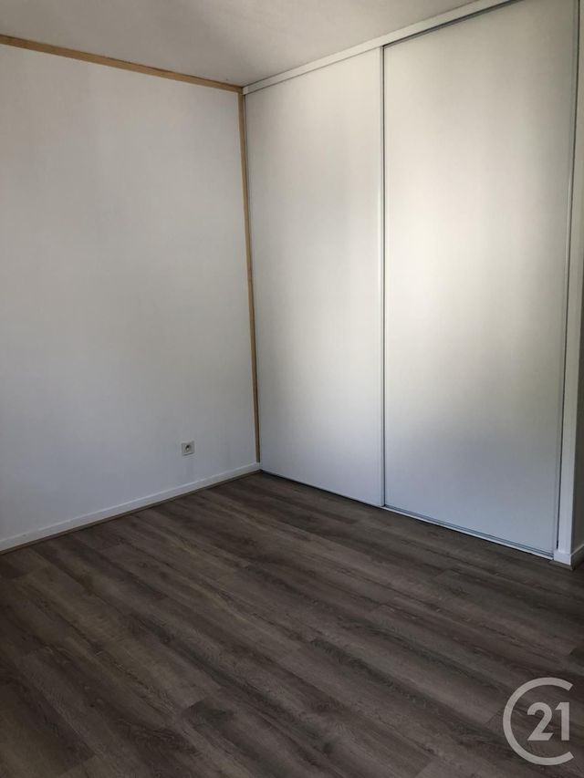Appartement F2 à louer - 2 pièces - 45,42 m2 - La Ferte Gaucher - 77 - ILE-DE-FRANCE