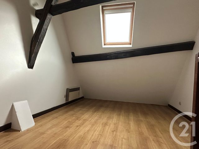 Appartement Duplex &agrave; vendre - 2 pi&egrave;ces - 28,04 m2 - Coulommiers - 77 - ILE-DE-FRANCE