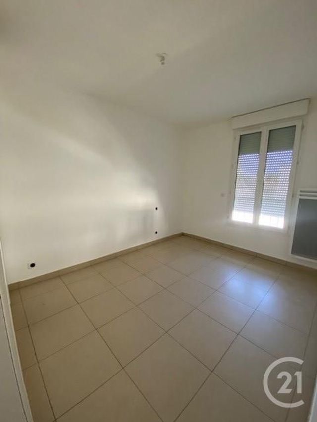 Appartement F3 à louer - 3 pièces - 69,66 m2 - Coulommiers - 77 - ILE-DE-FRANCE