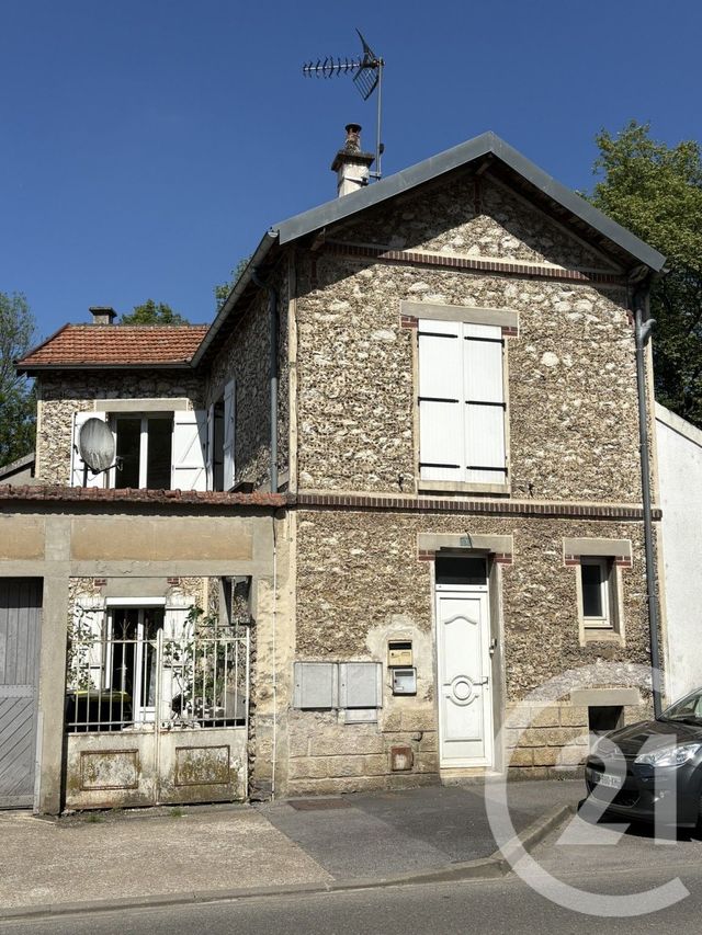 immeuble - LA FERTE GAUCHER - 77