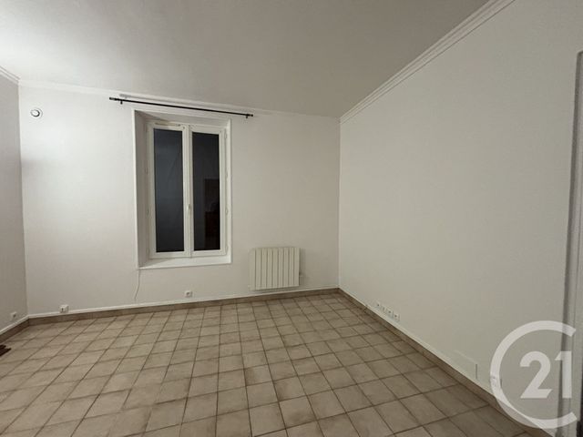 Appartement F2 &agrave; louer - 2 pi&egrave;ces - 32,28 m2 - Coulommiers - 77 - ILE-DE-FRANCE