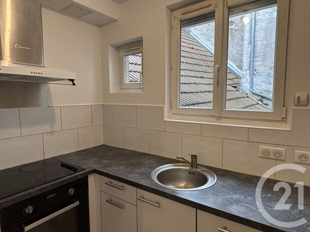 Appartement Duplex &agrave; louer - 3 pi&egrave;ces - 70,87 m2 - Coulommiers - 77 - ILE-DE-FRANCE