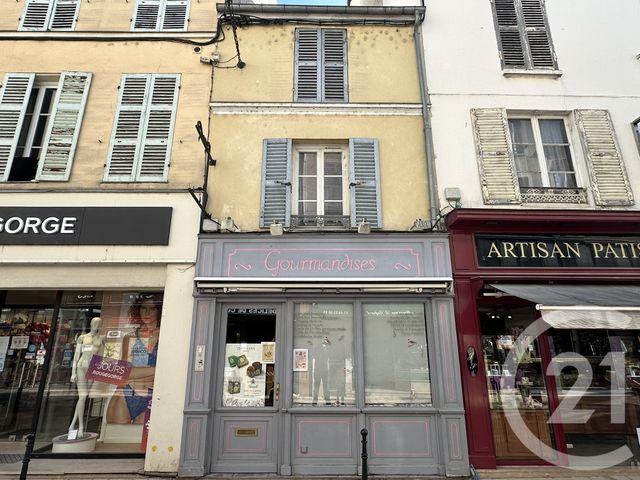 immeuble - COULOMMIERS - 77