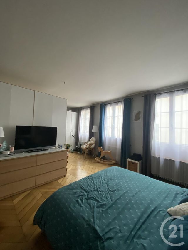 Appartement Duplex &agrave; louer - 6 pi&egrave;ces - 152,24 m2 - Coulommiers - 77 - ILE-DE-FRANCE