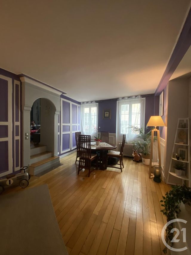 Appartement Duplex &agrave; louer - 6 pi&egrave;ces - 152,24 m2 - Coulommiers - 77 - ILE-DE-FRANCE