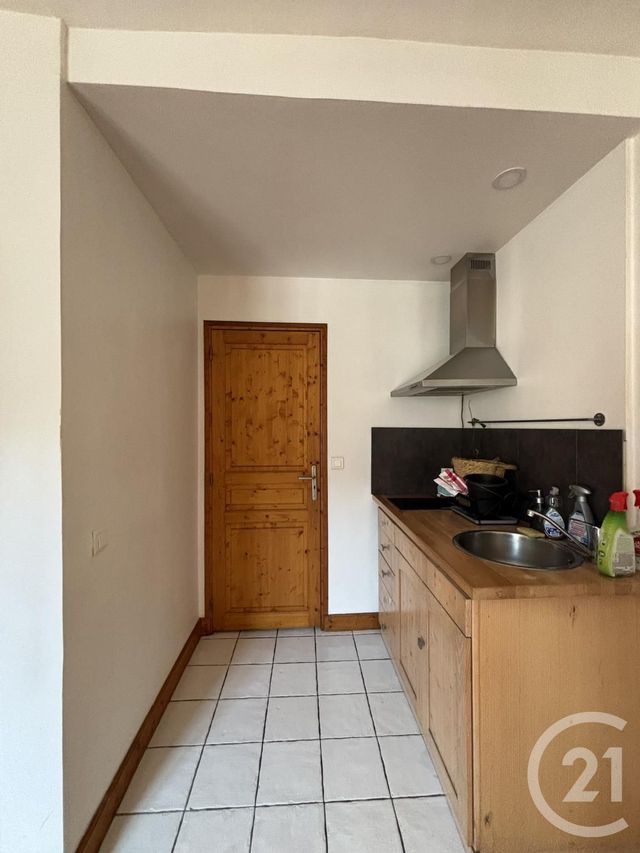 Appartement F2 &agrave; louer - 2 pi&egrave;ces - 29,39 m2 - Coulommiers - 77 - ILE-DE-FRANCE