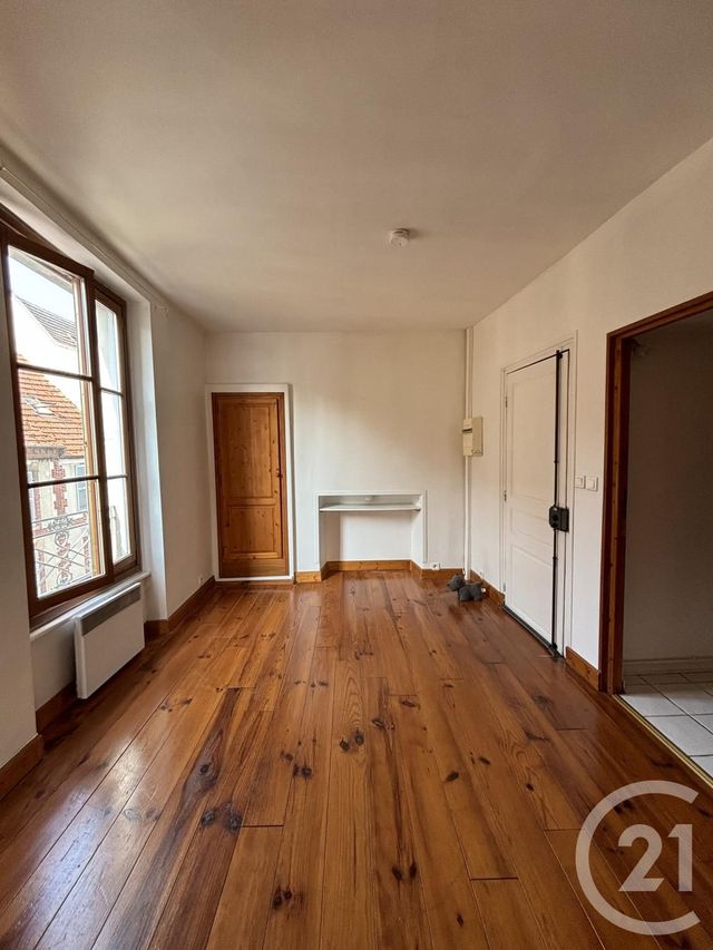 Appartement F2 &agrave; louer - 2 pi&egrave;ces - 29,39 m2 - Coulommiers - 77 - ILE-DE-FRANCE