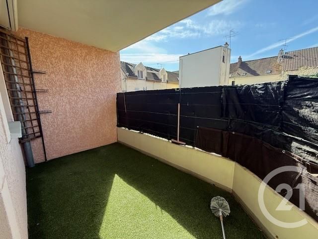 Appartement F3 &agrave; louer - 3 pi&egrave;ces - 84,16 m2 - Coulommiers - 77 - ILE-DE-FRANCE