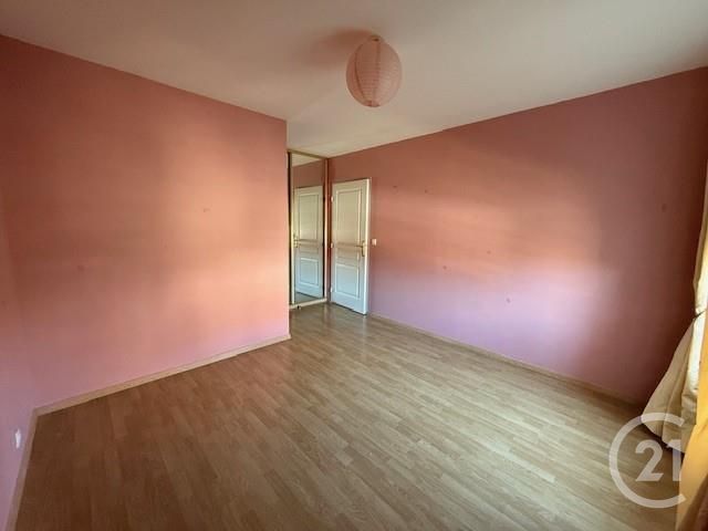 Appartement F3 &agrave; louer - 3 pi&egrave;ces - 84,16 m2 - Coulommiers - 77 - ILE-DE-FRANCE