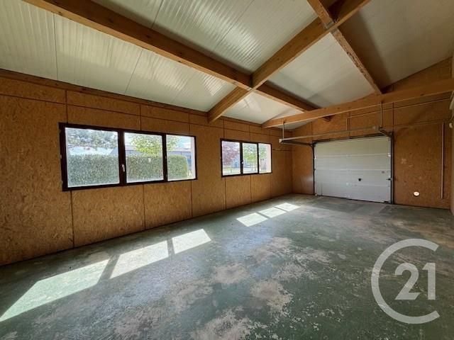 Local commercial à louer - 900.0 m2 - 77 - Seine-et-Marne