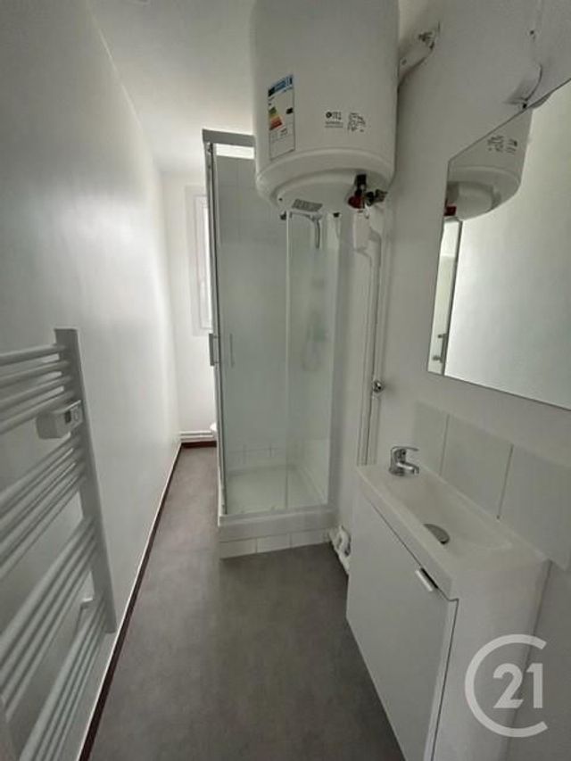 Appartement Studio &agrave; louer - 1 pi&egrave;ce - 25,10 m2 - La Ferte Sous Jouarre - 77 - ILE-DE-FRANCE