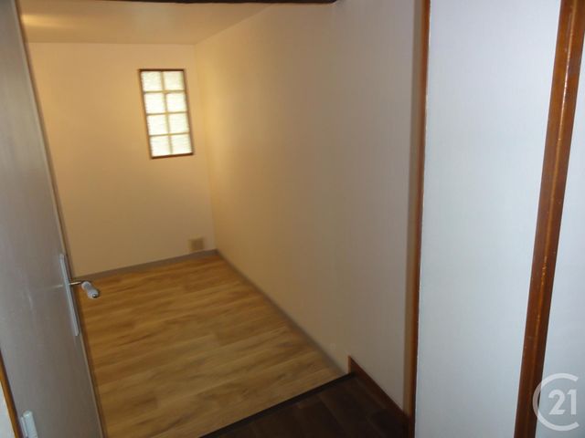 Appartement F1 &agrave; louer - 2 pi&egrave;ces - 22,49 m2 - Coulommiers - 77 - ILE-DE-FRANCE