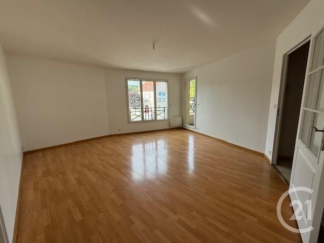 Appartement F3 &agrave; louer - 3 pi&egrave;ces - 66,80 m2 - Coulommiers - 77 - ILE-DE-FRANCE