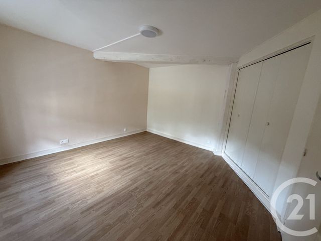 Appartement F2 &agrave; louer - 2 pi&egrave;ces - 55,65 m2 - La Ferte Gaucher - 77 - ILE-DE-FRANCE
