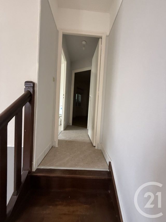 Appartement F2 &agrave; louer - 2 pi&egrave;ces - 55,65 m2 - La Ferte Gaucher - 77 - ILE-DE-FRANCE