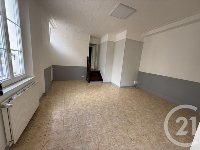 Appartement F2 &agrave; louer - 2 pi&egrave;ces - 55,65 m2 - La Ferte Gaucher - 77 - ILE-DE-FRANCE