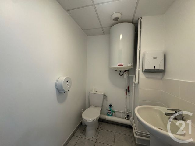 Local commercial à louer - 263.0 m2 - 77 - Seine-et-Marne