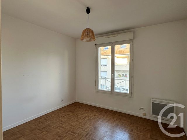Appartement F3 &agrave; vendre - 3 pi&egrave;ces - 66,40 m2 - Coulommiers - 77 - ILE-DE-FRANCE