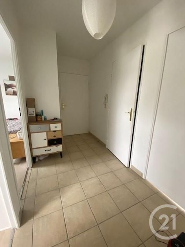 Appartement F3 &agrave; louer - 3 pi&egrave;ces - 47,68 m2 - Coulommiers - 77 - ILE-DE-FRANCE