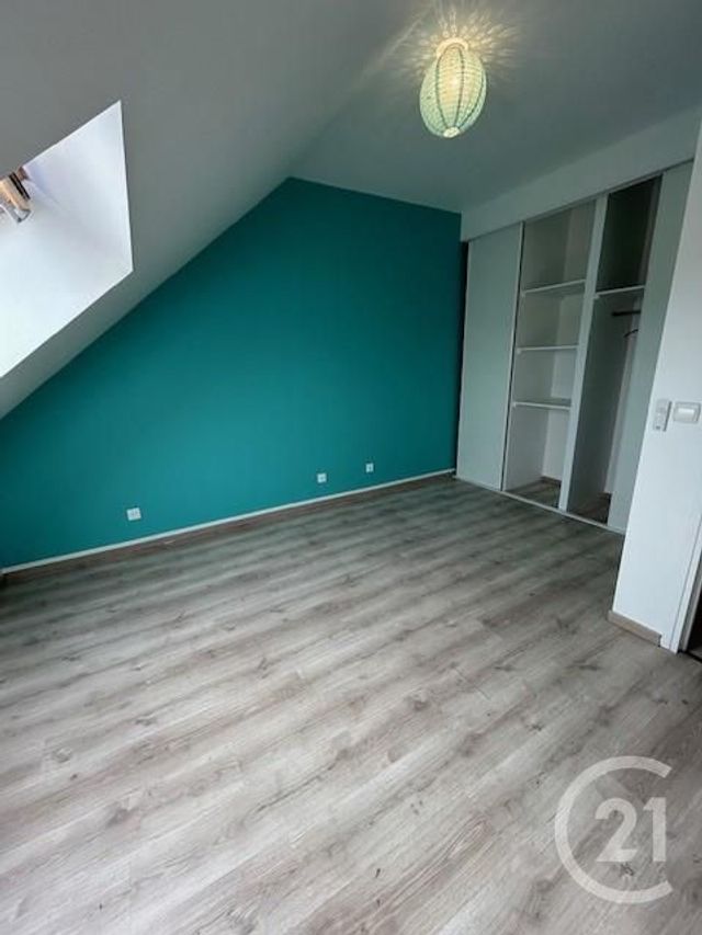 Appartement &agrave; louer - 5 pi&egrave;ces - 92,83 m2 - Touquin - 77 - ILE-DE-FRANCE