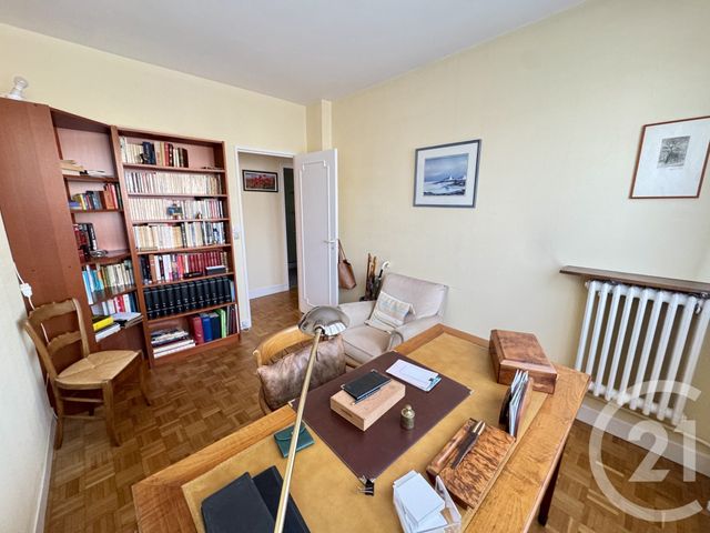 Appartement F6 à vendre - 6 pièces - 111,69 m2 - Avon - 77 - ILE-DE-FRANCE