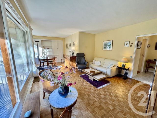 Appartement F6 à vendre - 6 pièces - 111,69 m2 - Avon - 77 - ILE-DE-FRANCE