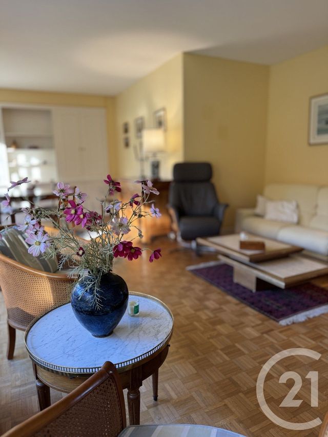 Appartement F6 à vendre - 6 pièces - 111,69 m2 - Avon - 77 - ILE-DE-FRANCE