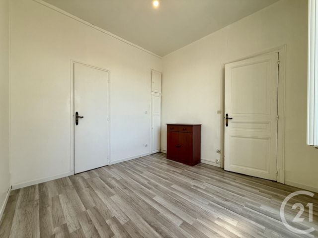 Appartement F2 à vendre - 2 pièces - 27,05 m2 - Fontainebleau - 77 - ILE-DE-FRANCE