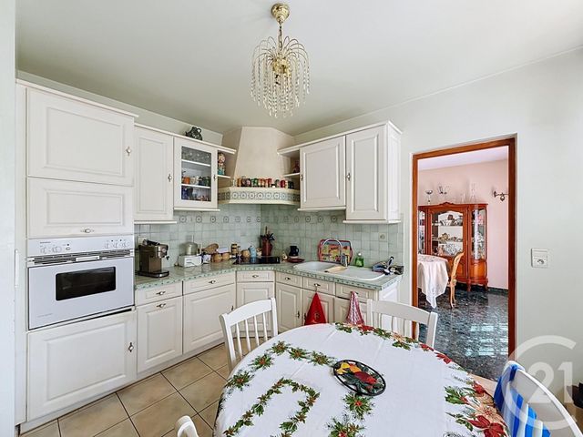 Maison &agrave; vendre - 6 pi&egrave;ces - 127,89 m2 - Fontainebleau - 77 - ILE-DE-FRANCE